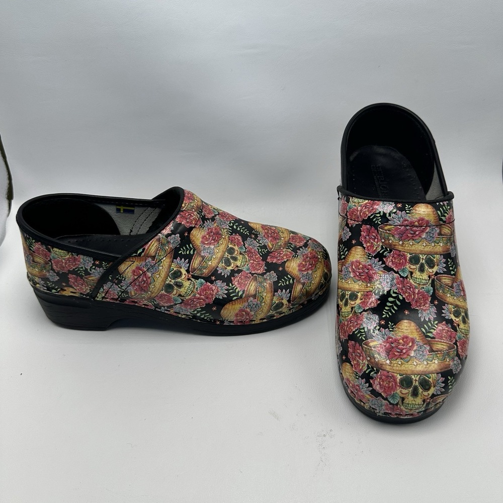 Bjork Clogs Skulls Women's 42/43 Shoes Swedish‎ Slip in Comfort 12 US